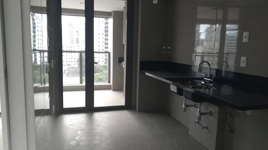 Imagem Apartamento com 3 Quartos à Venda, 154 m²em Vila Nova Conceição - São Paulo