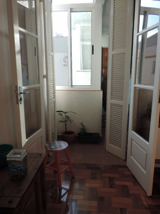 Imagem Apartamento com 2 Quartos à Venda, 59 m² em Menino Deus - Porto Alegre