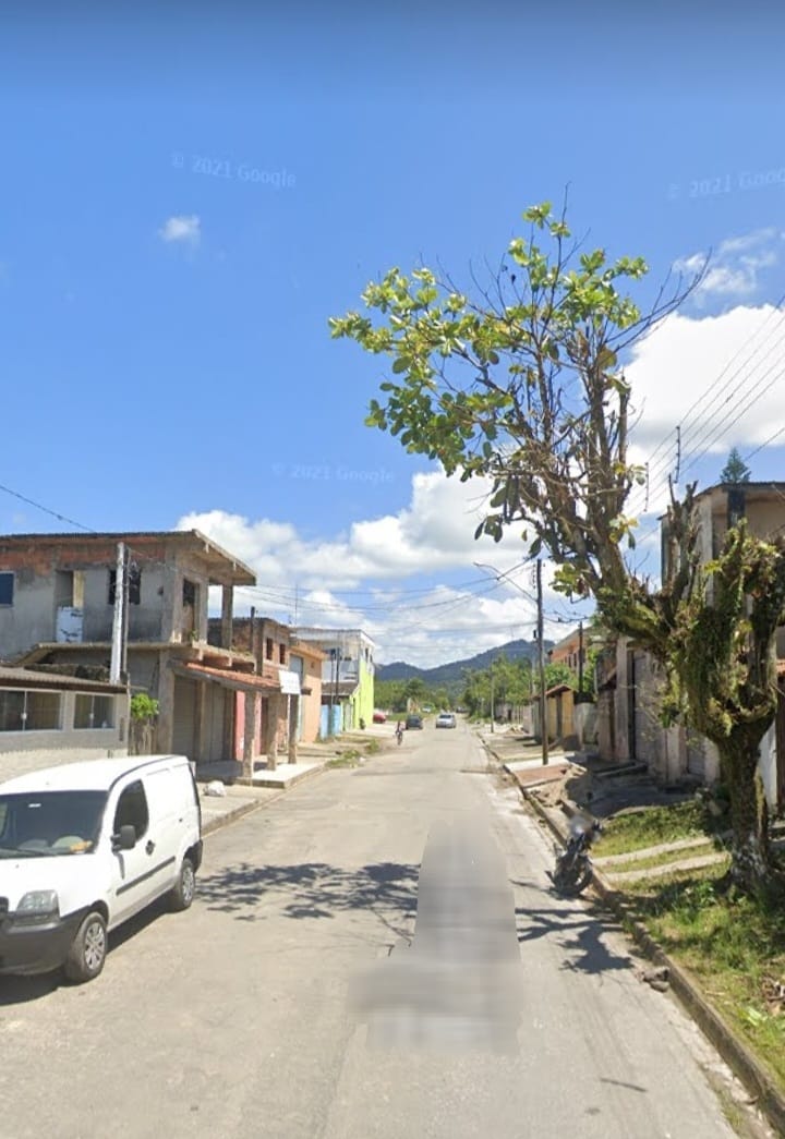 Casa com 2 Quartos à Venda, 300 m²em Peruíbe - Peruíbe