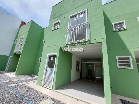 Imagem Casa de Vila com 3 Quartos à Venda, 87 m²em Alterosas - Serra