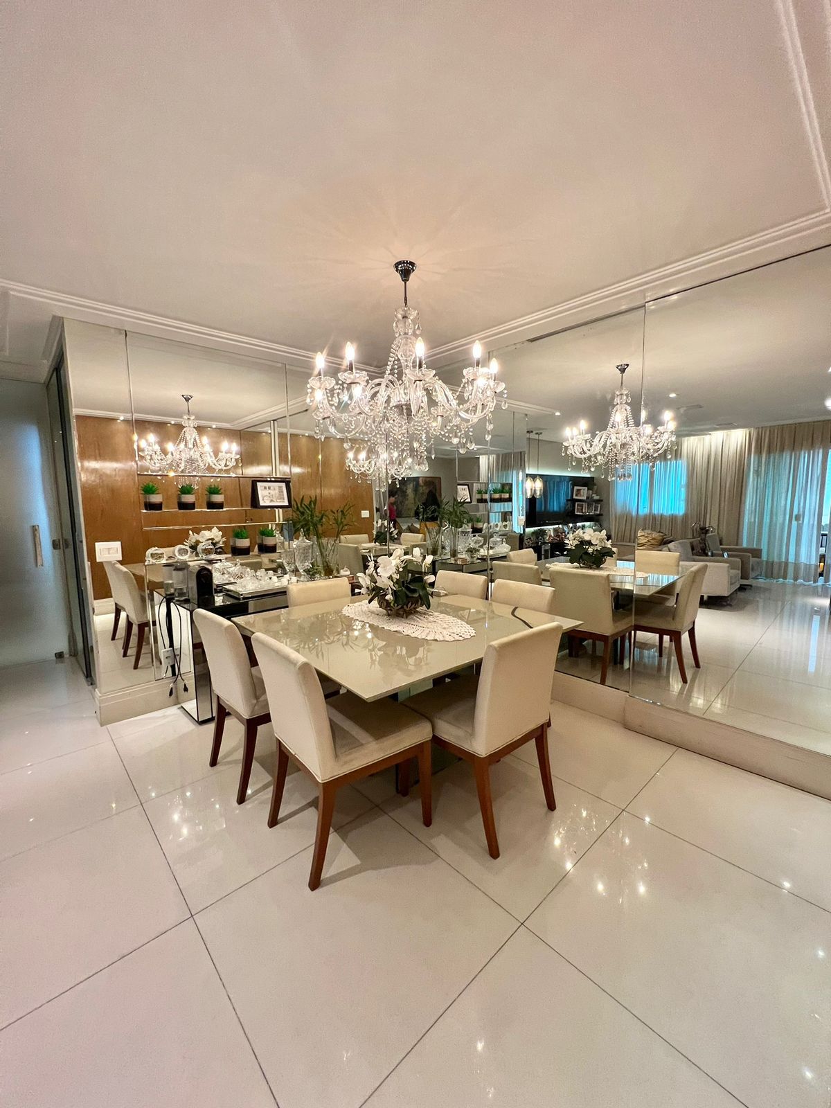 Foto do imóvel Apartamento com 2 Quartos à Venda, 107 m²em Umarizal - Belém