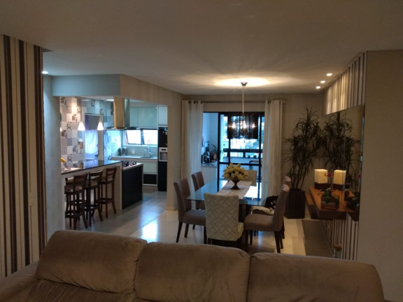 Imagem Apartamento com 3 Quartos à Venda,  em Centro - Criciúma