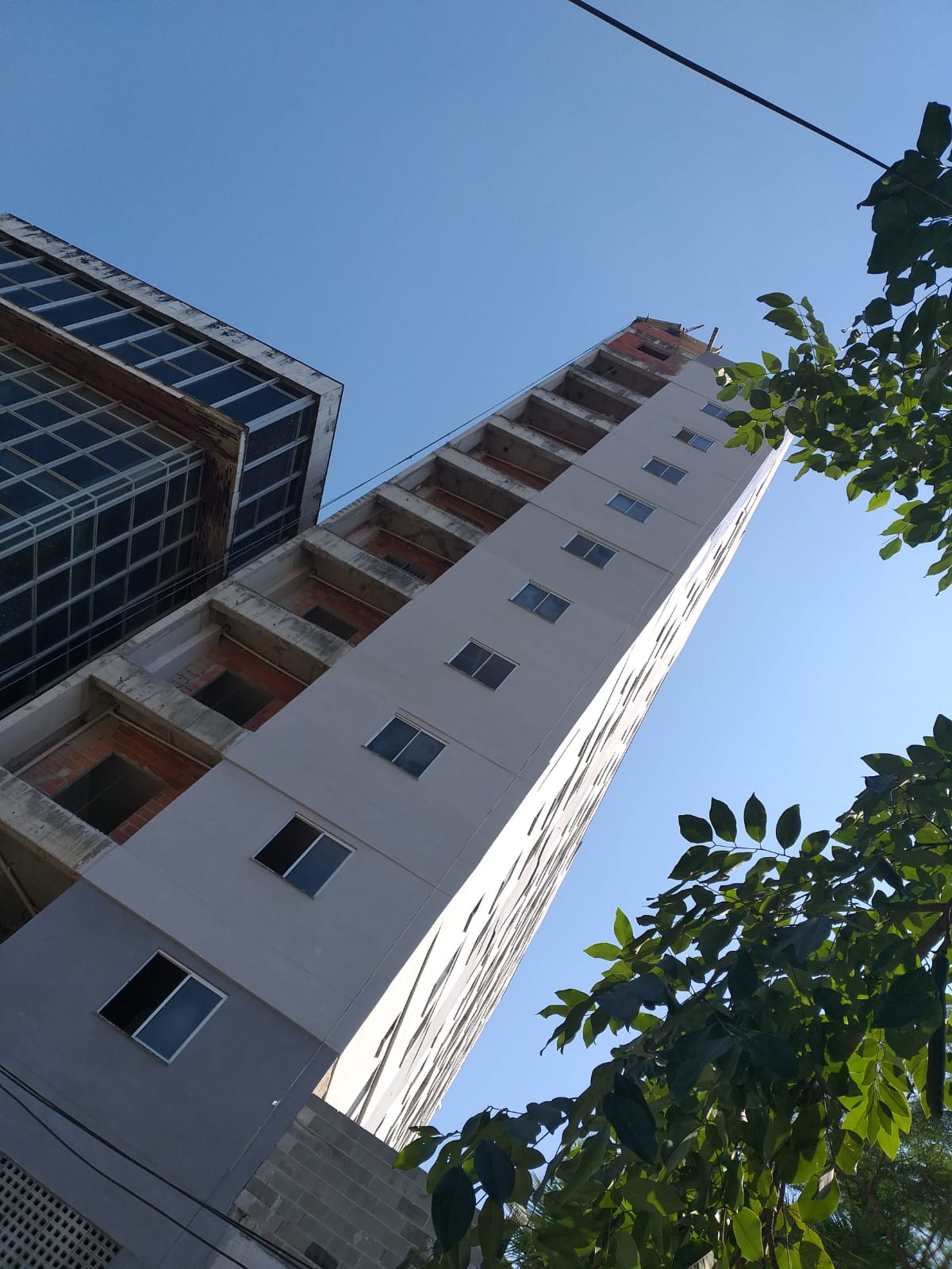 Imagem de fundo do condomínio Condomínio Bouganvilea - Maria Paula - São Gonçalo - RJ