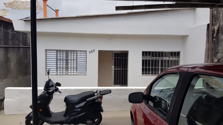 Imagem Casa com 1 Quarto para Alugar,  em Vila Santa Catarina - São Paulo