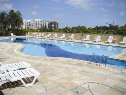 Imagem de fundo do condomínio Condomínio Fontana DI Trevi - Barra Da Tijuca - Rio De Janeiro - RJ