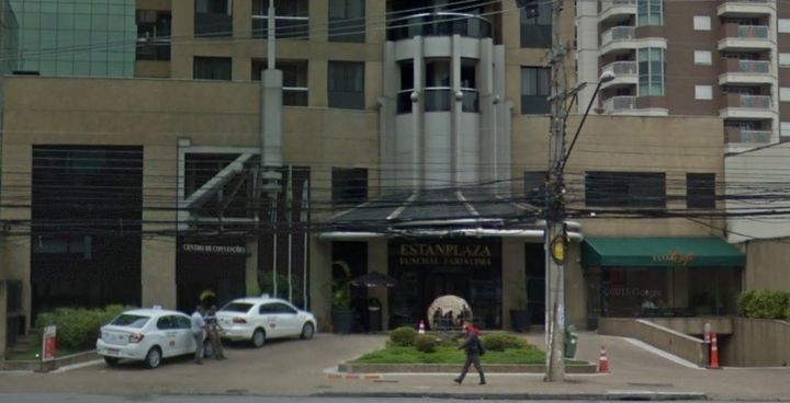 Imagem de fundo do condomínio Condomínio Funchal Plaza & Auditorium Flat - Hotel Vila Olímpia - São Paulo - SP