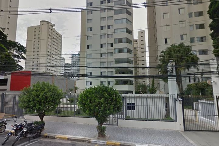 Imagem de fundo do condomínio Condomínio George V - Moema - São Paulo - SP