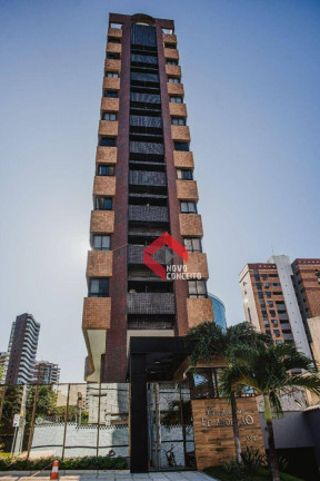 Foto do imóvel Apartamento com 4 Quartos à Venda, 198 m² em Meireles - Fortaleza