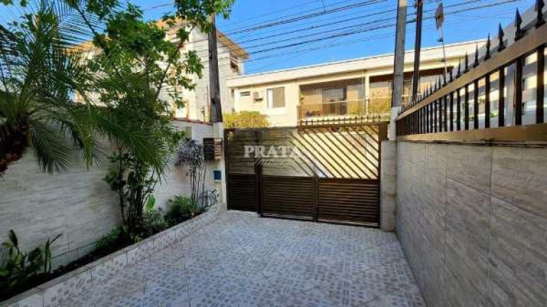 Foto do imóvel Casa com 3 Quartos à Venda, 100 m² em Ponta Da Praia - Santos