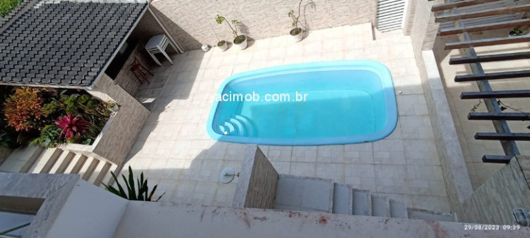 Imagem Casa com 5 Quartos à Venda, 250 m² em Itapuã - Salvador
