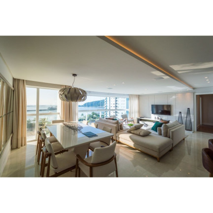 Foto do imóvel Apartamento com 3 Quartos à Venda, 213 m² em Fazenda - Itajaí