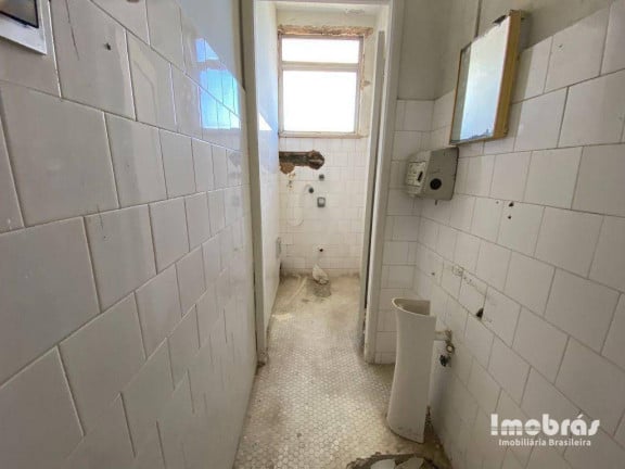 Foto do imóvel Sala Comercial à Venda ou Locação, 186 m² em Centro - Fortaleza