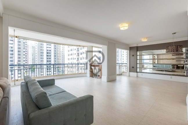 Foto do imóvel Apartamento com 3 Quartos à Venda, 198 m² em Brooklin - São Paulo