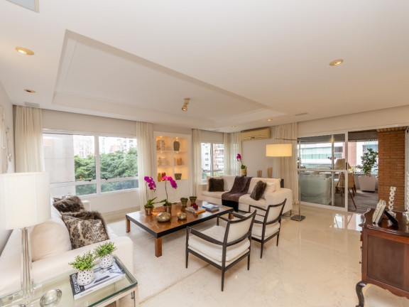 Foto do imóvel Apartamento com 3 Quartos à Venda, 243 m² em Moema - São Paulo
