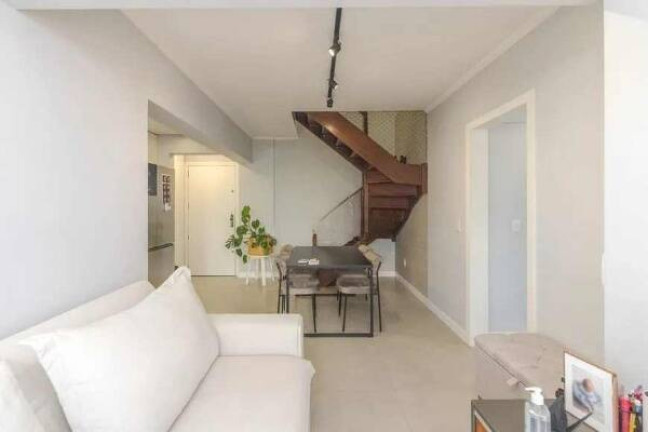 Foto do imóvel Apartamento com 2 Quartos à Venda, 122 m² em Passo Da Areia - Porto Alegre