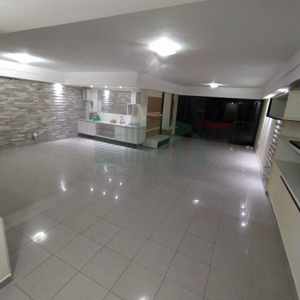 Foto do imóvel Apartamento com 3 Quartos à Venda, 210 m² em Boa Viagem - Recife