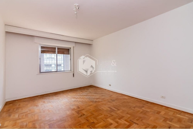 Foto do imóvel Apartamento com 3 Quartos à Venda, 190 m² em Aclimação - São Paulo