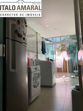 Foto do imóvel Imóvel com 5 Quartos à Venda, 200 m² em Centro - Balneário Camboriú