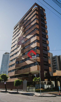 Foto do imóvel Imóvel com 4 Quartos à Venda, 499 m² em Meireles - Fortaleza