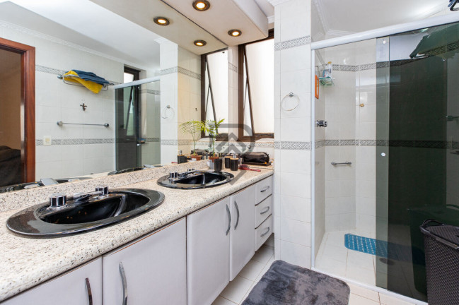Foto do imóvel Apartamento com 3 Quartos à Venda, 150 m² em Moema - São Paulo