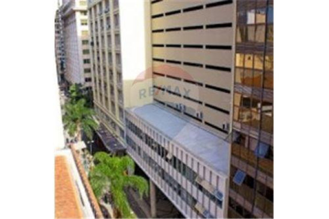 Sala Comercial à Venda, 17 m² em Centro - Rio De Janeiro