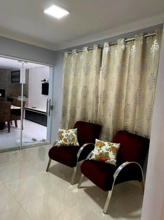 Imagem Casa com 3 Quartos à Venda, 193 m² em Jardim Liberdade - Maringá