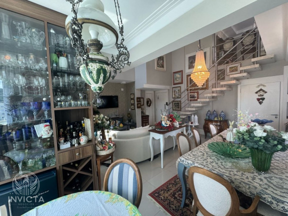 Foto do imóvel Apartamento com 3 Quartos à Venda, 162 m² em Centro - Balneário Camboriú