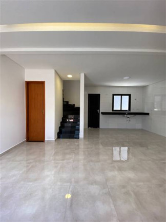 Imagem Casa de Condomínio com 2 Quartos à Venda, 90 m² em Quietude - Praia Grande