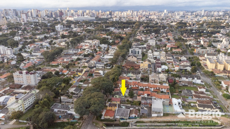 Imagem Casa com 3 Quartos à Venda, 100 m² em água Verde - Curitiba