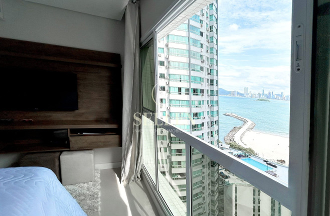 Foto do imóvel Apartamento com 3 Quartos à Venda, 155 m² em Pioneiros - Balneário Camboriú