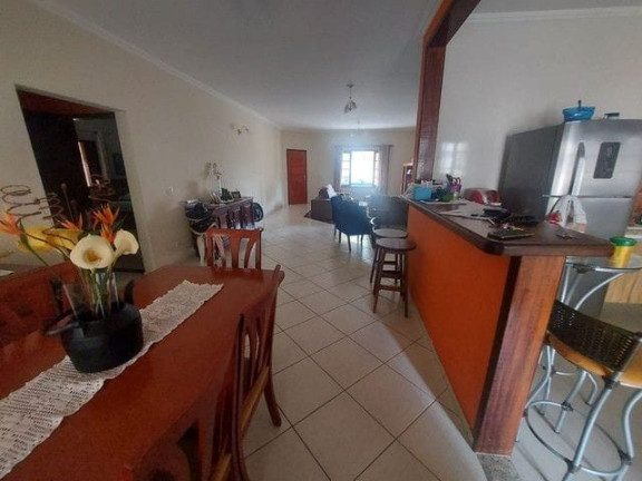 Foto do imóvel Casa com 2 Quartos à Venda, 174 m² em Portal Da Mantiqueira - Taubaté