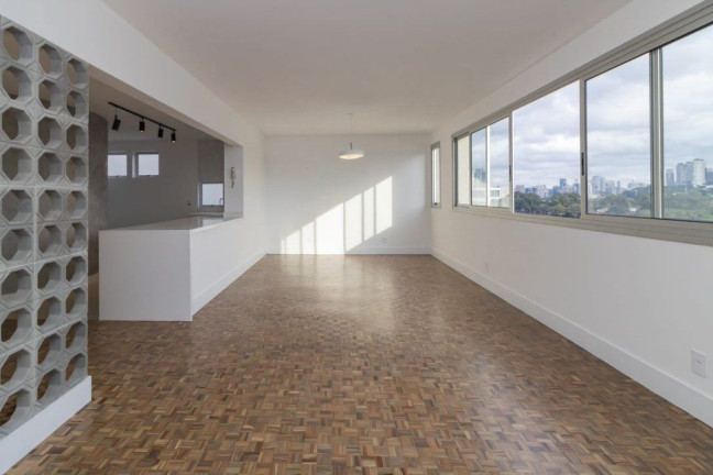 Foto do imóvel Apartamento com 3 Quartos à Venda, 126 m² em Jardim Paulistano - São Paulo