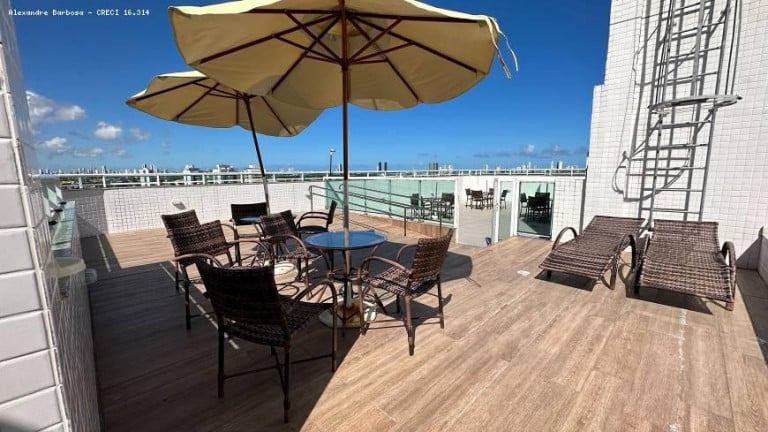 Foto do imóvel Apartamento com 3 Quartos à Venda, 64 m² em Imbiribeira - Recife