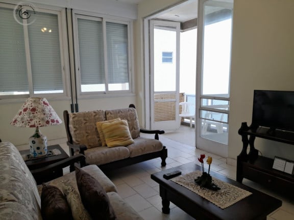 Foto do imóvel Apartamento com 3 Quartos à Venda, 94 m² em Pitangueiras - Guarujá