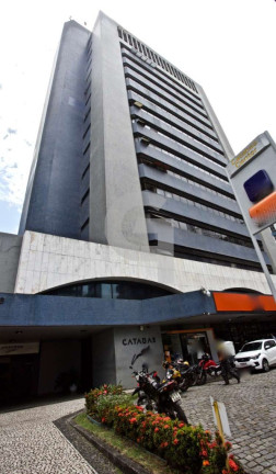 Foto do imóvel Imóvel Comercial à Venda, 211 m² em Caminho Das árvores - Salvador