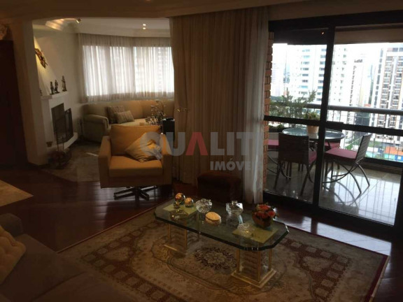 Foto do imóvel Apartamento com 4 Quartos à Venda, 200 m² em Moema - São Paulo