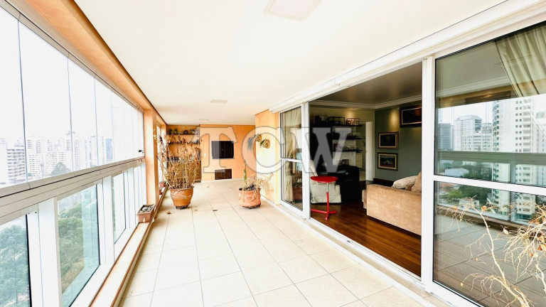 Foto do imóvel Apartamento com 3 Quartos à Venda, 206 m² em Campo Belo - São Paulo