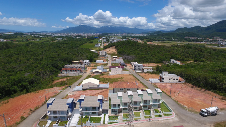 Imagem Terreno à Venda, 484 m² em Forquilhas - São José