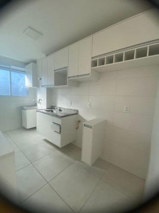 Imagem Imóvel com 2 Quartos para Alugar, 44 m² em Centro - Lauro De Freitas
