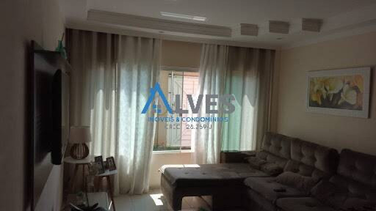Foto do imóvel Sobrado com 3 Quartos à Venda, 200 m² em Vila Eldizia - Santo André