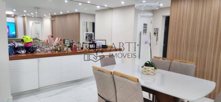 Foto do imóvel Apartamento com 3 Quartos à Venda, 125 m² em Vila Congonhas - São Paulo