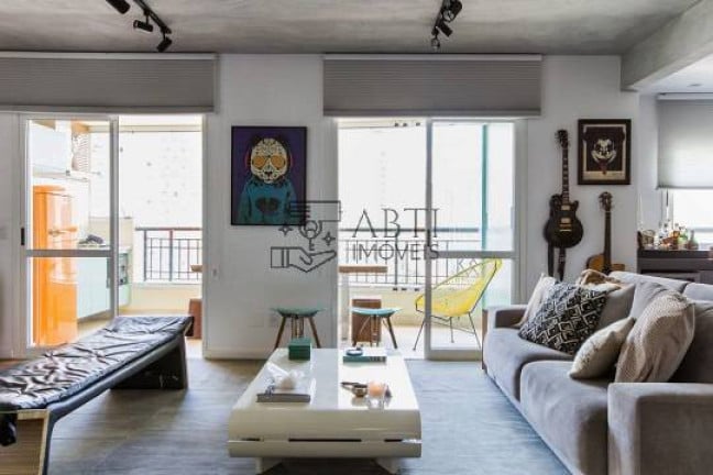 Foto do imóvel Apartamento com 4 Quartos à Venda, 130 m² em Vila Uberabinha - São Paulo