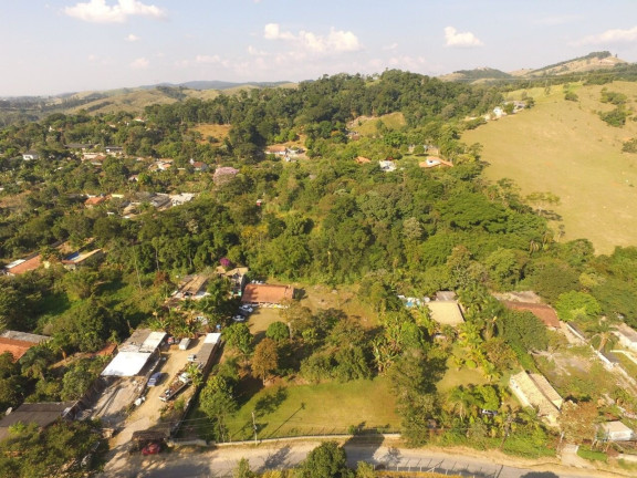 Imagem Imóvel com 3 Quartos à Venda, 4.800 m² em Capuava - São José Dos Campos
