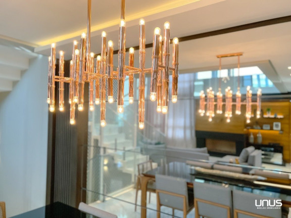 Foto do imóvel Casa de Condomínio com 4 Quartos à Venda, 426 m² em Estreito - Florianópolis
