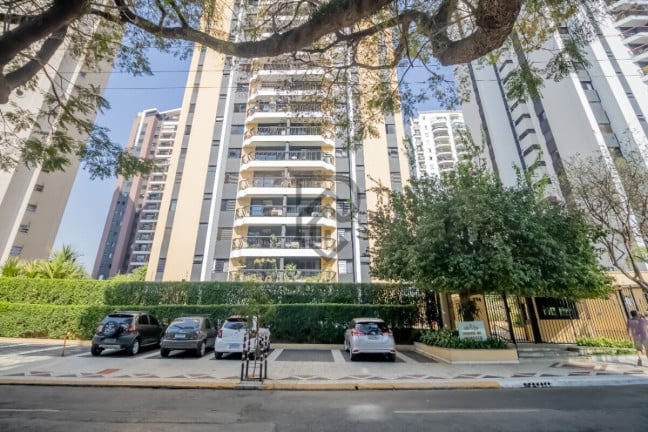 Foto do imóvel Apartamento com 2 Quartos à Venda, 102 m² em Moema - São Paulo