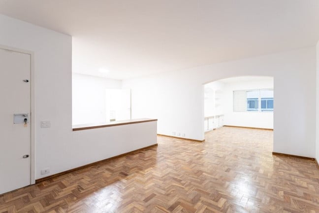 Foto do imóvel Apartamento com 2 Quartos à Venda, 130 m² em Jardim América - São Paulo