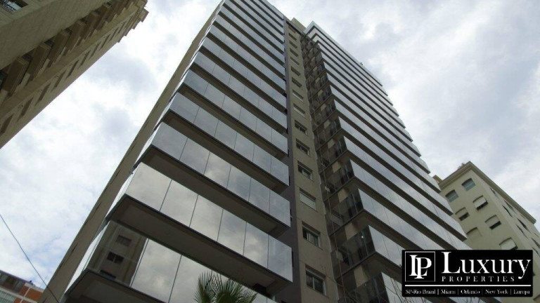 Foto do imóvel Apartamento com 3 Quartos à Venda, 240 m² em Cerqueira César - São Paulo