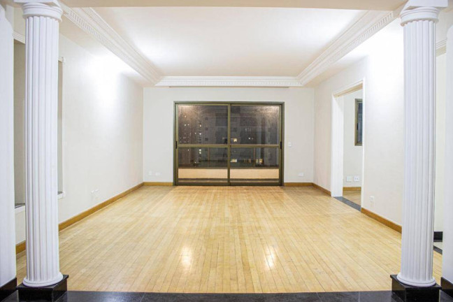 Foto do imóvel Apartamento com 3 Quartos à Venda, 247 m² em Vila Suzana - São Paulo