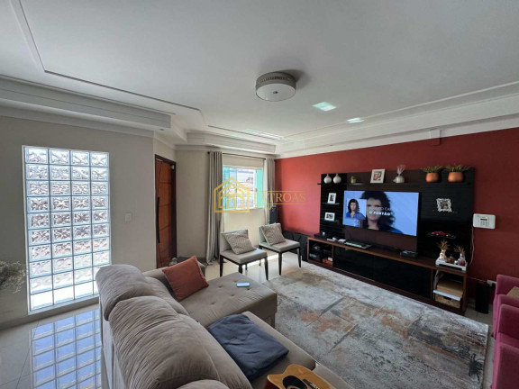 Foto do imóvel Casa com 3 Quartos à Venda, 285 m² em Nova Petrópolis - São Bernardo Do Campo
