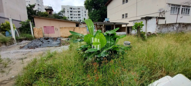 Foto do imóvel Terreno à Venda, 364 m² em Trindade - Florianópolis